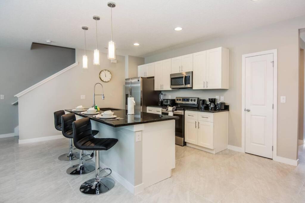 Beautiful Four Bedrooms Townhouse With Splash Pool At Le Reve Resort Kissimmee Exterior photo