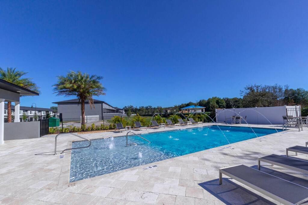 Beautiful Four Bedrooms Townhouse With Splash Pool At Le Reve Resort Kissimmee Exterior photo